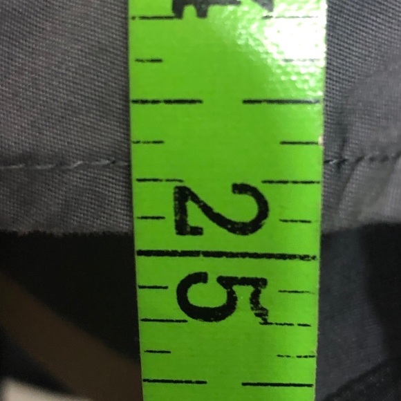 - Mens Grey Fitted Short Sleeve Shirt. Medium. - Picture 4 of 6